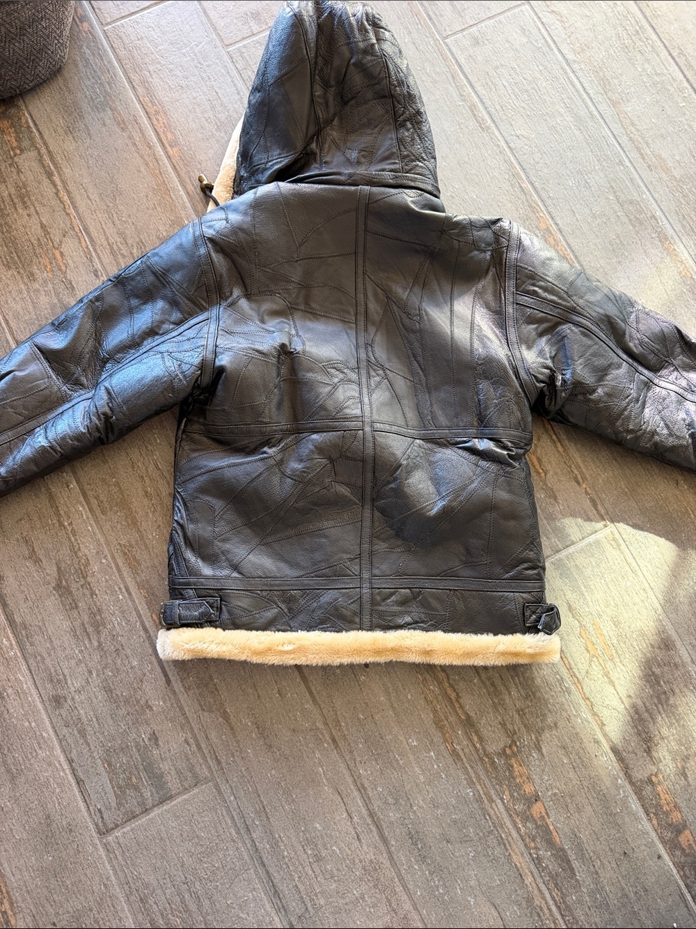 Women’s Black Leather Hooded Shearling Jacket - Picture 7 of 8